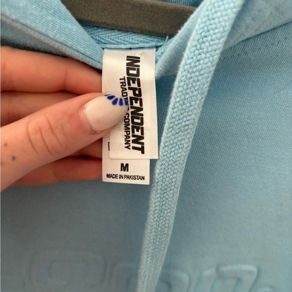 Loon mountain hoodie - Picture 4 of 5